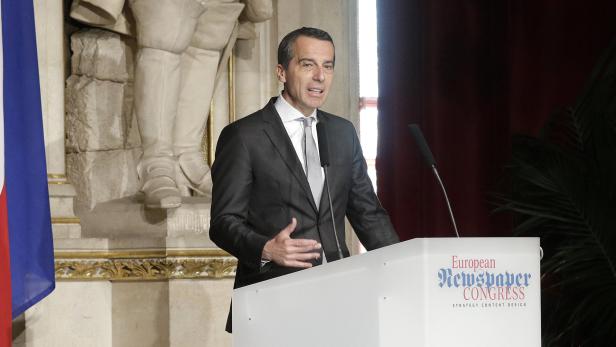 Bundeskanzler Christian Kern sprach im Rahmen des European Newspaper Congress im Rathaus in Wien