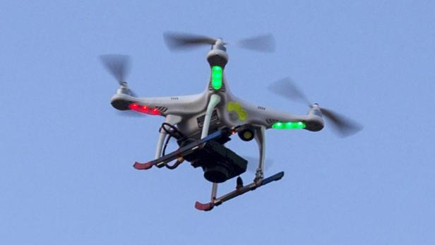 Quadcopter-Drohne (Symbolbild)