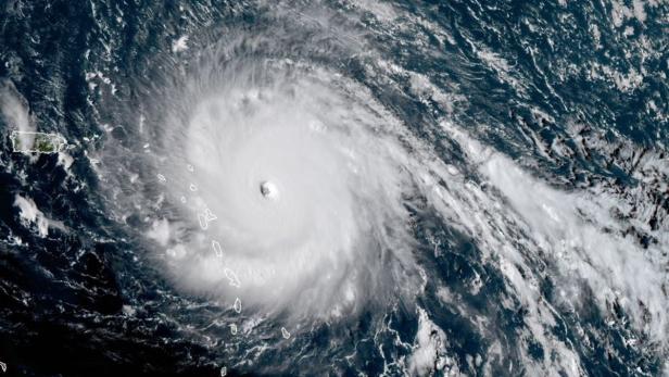Ein Satellitenbild der NOAA zeigt Hurrikan Irma