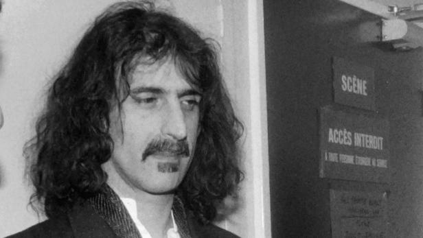 Kommt als Hologramm wieder: Frank Zappa