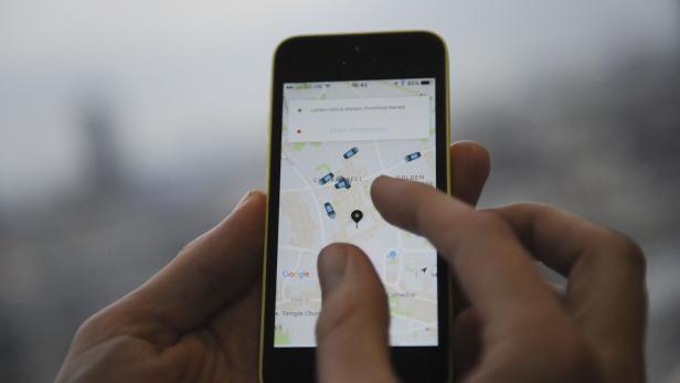 Uber muss in London den Betrieb einstellen. Gegen die Entscheidung der Behörden kann noch berufen werden.