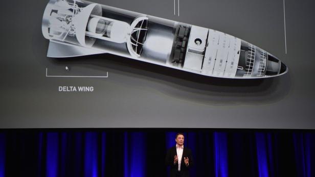 Elon Musk stellte am Freitag seine SpaceX-Pläne vor.