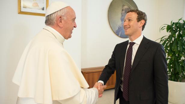 Im Vorjahr besuchte der Facebook-CEO Mark Zuckerberg den Papst