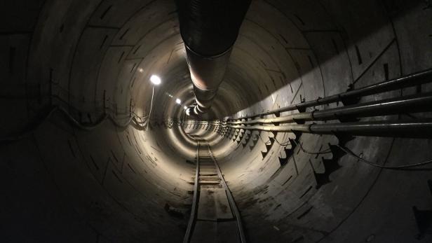 Elon Musks Boring Company will Tunnel unter Städten graben, in denen Personen und Güter transportiert werden können, ohne - wie an der Oberfläche - im Stau zu stecken