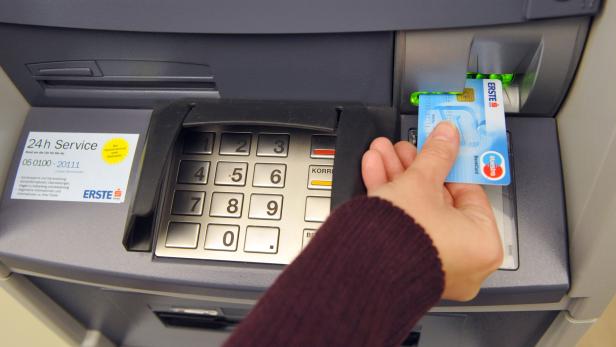 Die Erste Bank wird ihre Geldautomaten sukzessive umrüsten