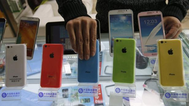 iPhone 5C Modelle in einem chinesischen Kaufhaus