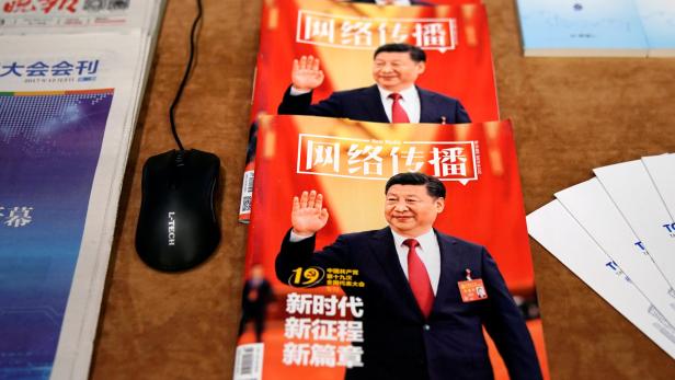 Chinas Präsident Xi Jinping auf einem Magazincover bei der World Internet Conference in Wuzhen