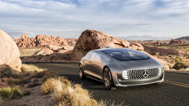 Der autonome Mercedes-Benz F 015 soll die Zukunft des Individualverkehrs auf der Straße repräsentieren