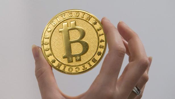 Versicherungen wittern Geschäft mit Bitcoin und Co