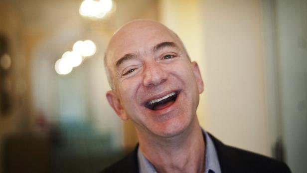 Jeff Bezos hat nicht so gelebt, wie in der Biografie dargestellt, meint seine Ehefrau