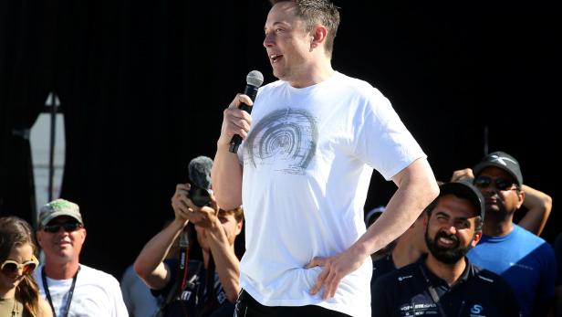 Elon Musk at SpaceX Hyperloop Pod II competition in Hawthorne, California