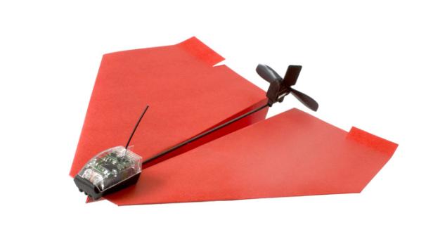 Der smarte Papierflieger soll bis Mai 2014 fertig sein.