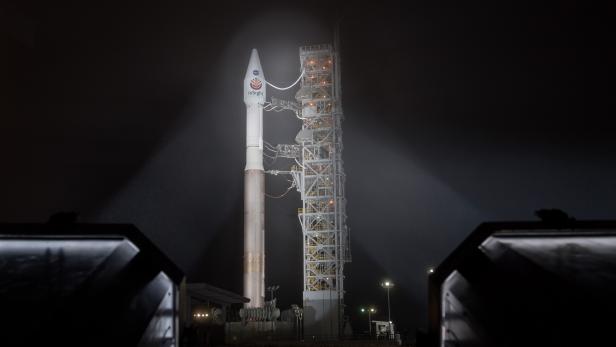 Die Atlas-V-Rakete mit InSight an Bord auf der Startrampe