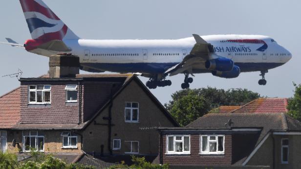 A British Airways Boeing 747 comes in to land at Heathrow aiport in London