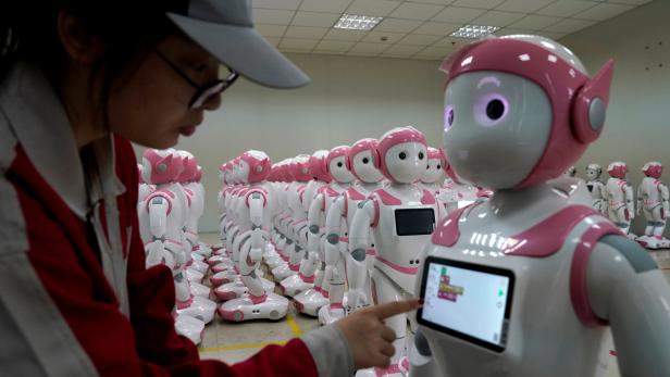 Dieser Roboter soll zum Freund für ein Kind werden.
