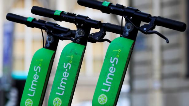 FILE PHOTO: Dock-free electric scooters Lime-S by California-based bicycle sharing service Lime are seen during a presentation of new alternative urban mobility options at Paris city hall