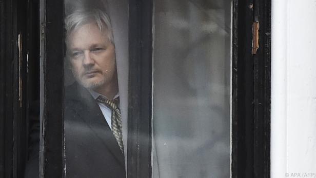 Assange lebt derzeit in der ecuadorianischen Botschaft in London