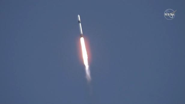 US-space-aerospace-SpaceX-NASA