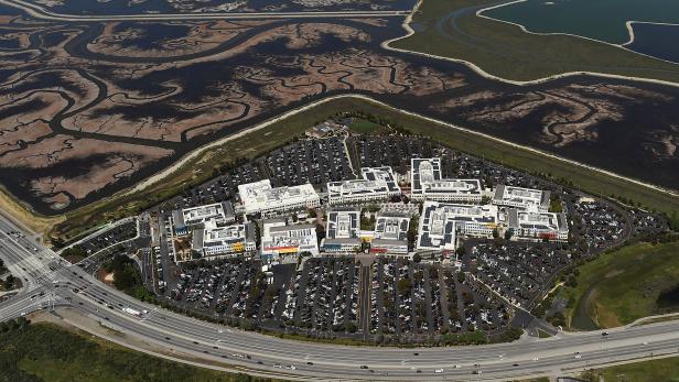 FILE PHOTO: The Facebook campus is shown in this aerial photo in Menlo Park, California