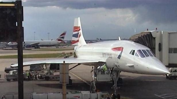 Mit der Concorde fliegen kann man nicht mehr, aber in diesem Video erlebt man die wenigstens ein bisschen mit.