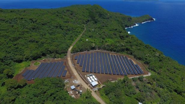 Solarpark auf der Insel Ta‘ū in Amerikanisch-Samoa
