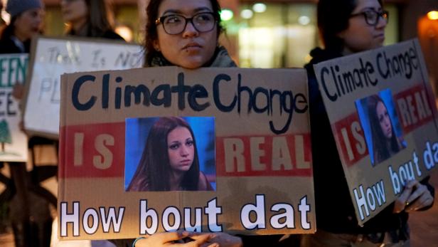 US-CLIMATE-POLITICS-ENVIORNMENT