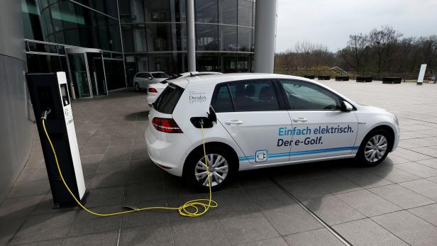 FILE PHOTO: VW e-Golf electric car charges outside the Transparent Factory in Dresden