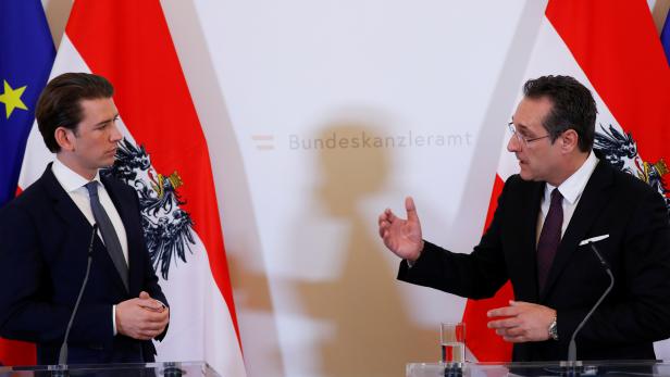 Austria's Chancellor Kurz and Vice Chancellor Strache address the media in Vienna