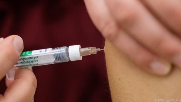 Die Impfpflicht für Gesundheitspersonal solle rasch realisiert werden