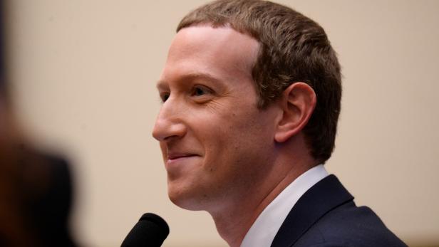 Facebook CEO Zuckerberg testifies at House Financial Services Committee hearing on Capitol Hill in Washington