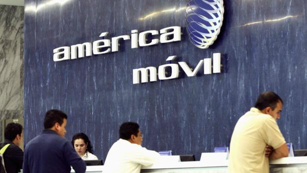 In Mexiko will Carlos Slim Teile seines Telekommunikationsgeschäfts abstoßen.