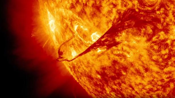 Solare Plasma-Geysire in der Chromosphäre
