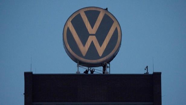 Sinkende E-Autos-Nachfrage: "Zukunft von VW steht auf dem Spiel"