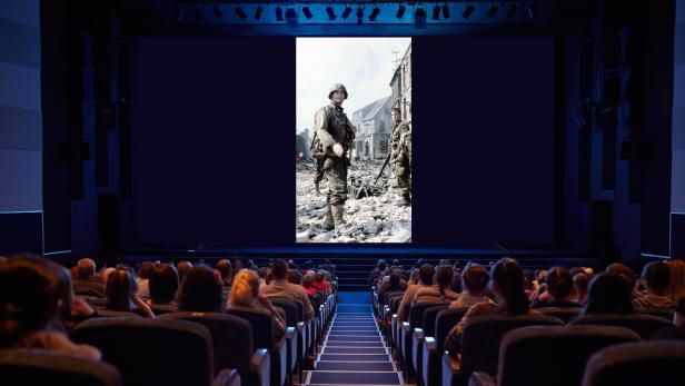So könnten Filme im Hochformat im Kino aussehen - eher unwahrscheinlich, dass die Kinobetreiber da mitmachen