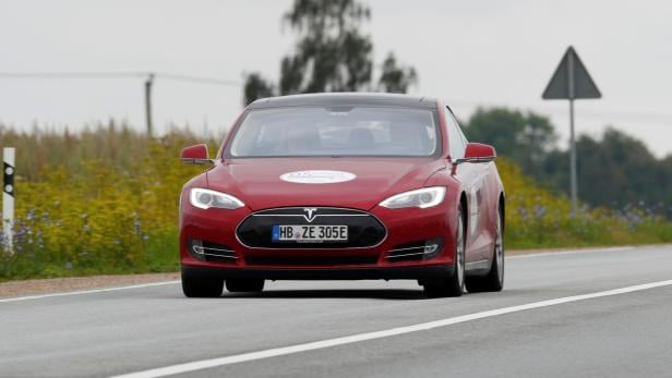 FILE PHOTO: Tesla Model S drives during electric car E-Rallye Baltica 2019 in Latvia