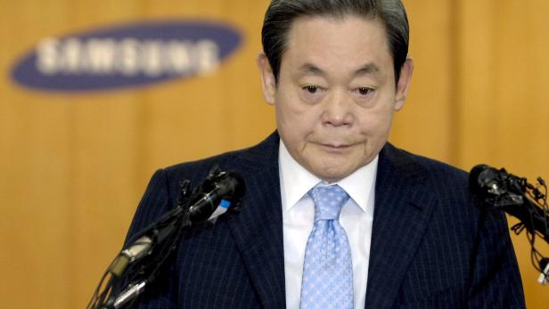 Samsung chairman Lee Kun-hee dies aged 78