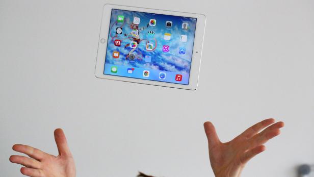 Das Apple iPad Air 2 ist deutlich leichter und dünner als sein Vorgänger