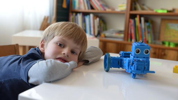 Robo soll aus Kindern Roboterentwickler machen