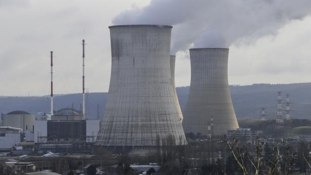 Flüssigsalzreaktoren haben gegenüber konventionellen Atomkraftwerken (im Bild das belgische Atomkraftwerk Tihange) viele Vorteile.