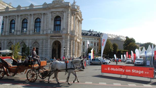 Eine wienerischere Kulisse kann sich E-Mobility on Stage 2015 kaum wünschen