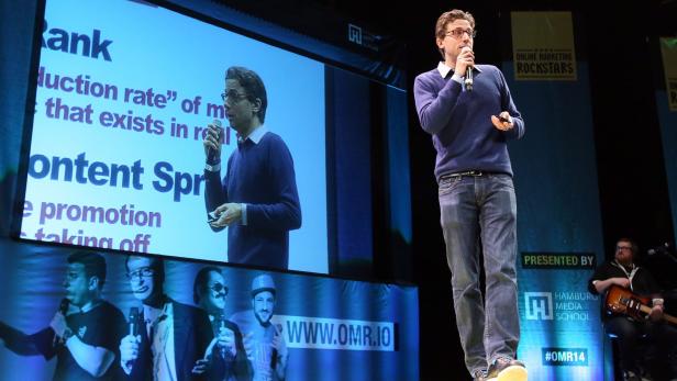 Buzzfeed-Chef Jonah Peretti auf einer Konferenz in Hamburg