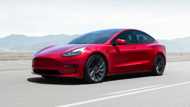 Tesla senkt Preise für Model 3 und Y in Österreich massiv
