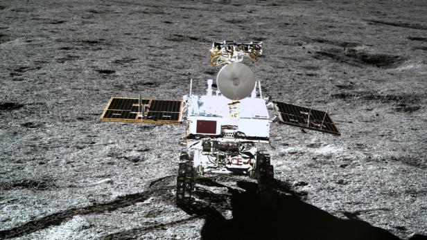 FILES-CHINA-SCIENCE-ASTRONOMY-MOON-MATERIALS