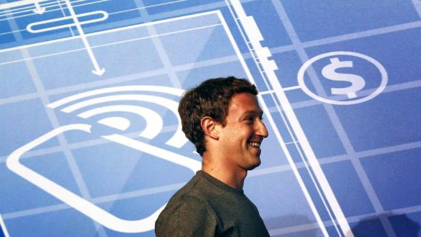 Mark Zuckerberg versucht WhatsApp-User zu beruhigen