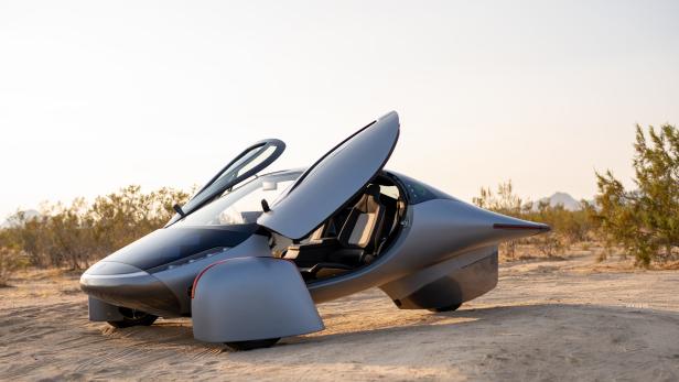Das Solarauto von Aptera setzt auf Aerodynamik und eine leichte Bauweise.