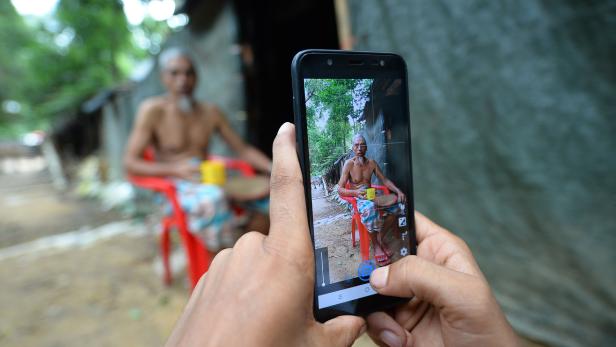 BANGLADESH-MYANMAR-REFUGEE-STORYTELLER