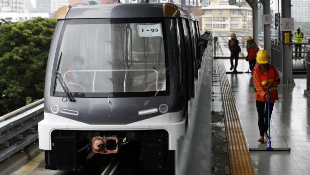 Bangkok's driverless mass transit electric rail route ready for service
