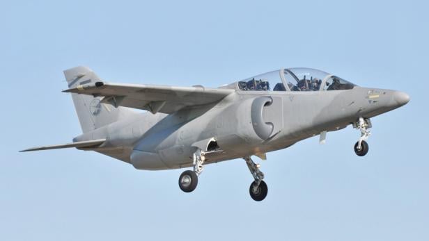 Die IA-63 Pampa ist ein Kampfflugzeug der argentinischen Luftwaffe. (CC BY 2.5 AR)