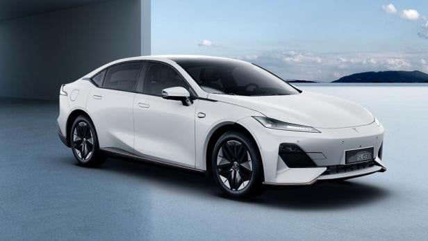 Shenlan SL03: Neuer günstiger Tesla-Klon aus China