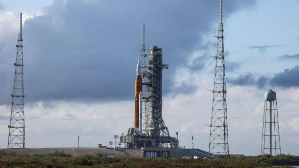 US-NASA-PREPARES-FOR-BELATED-LAUNCH-OF-ARTEMIS-I-ORION-SPACECRAF